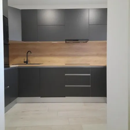 Kate Apartamento Makarska