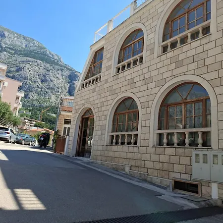 Kate 마카르스카